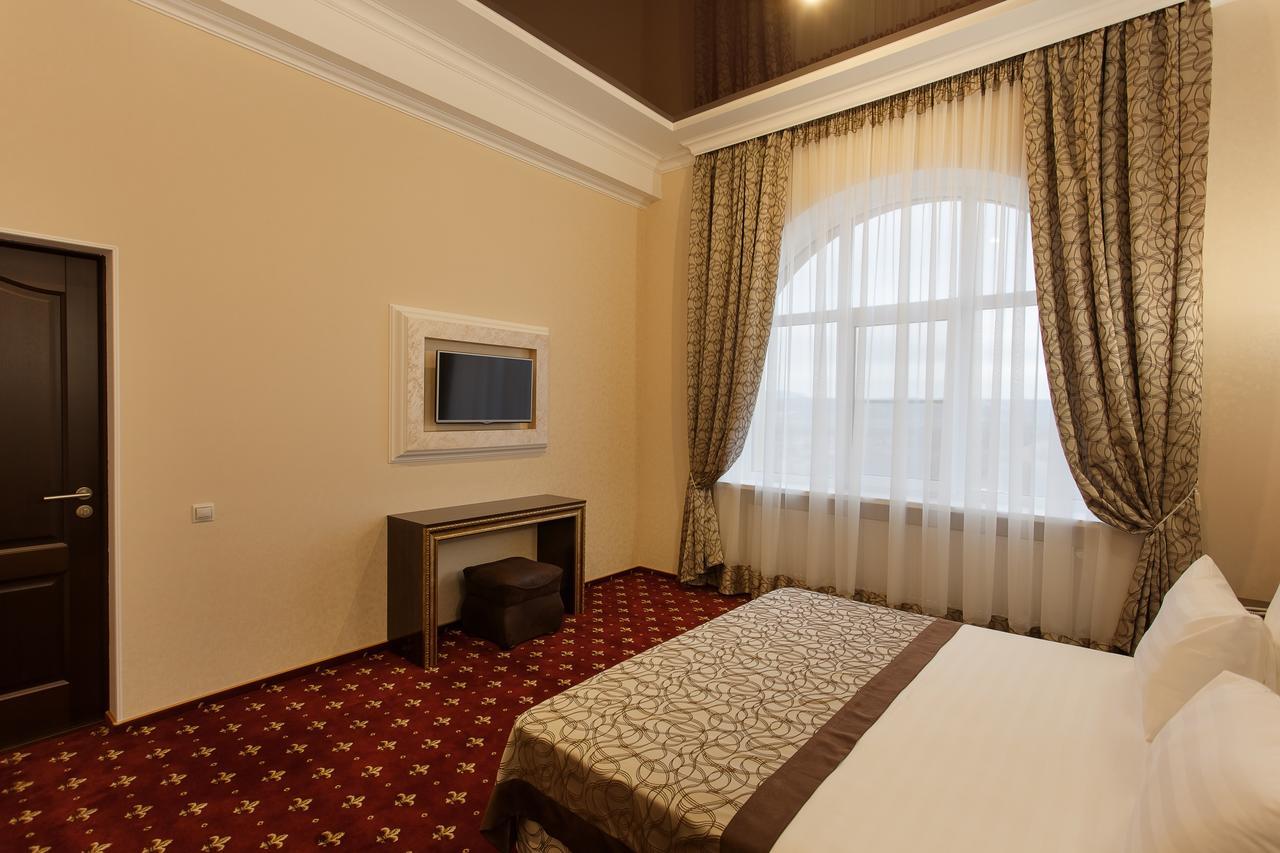 Mask Business Hotel Пятигорск Екстериор снимка