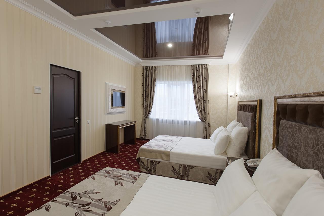 Mask Business Hotel Пятигорск Екстериор снимка